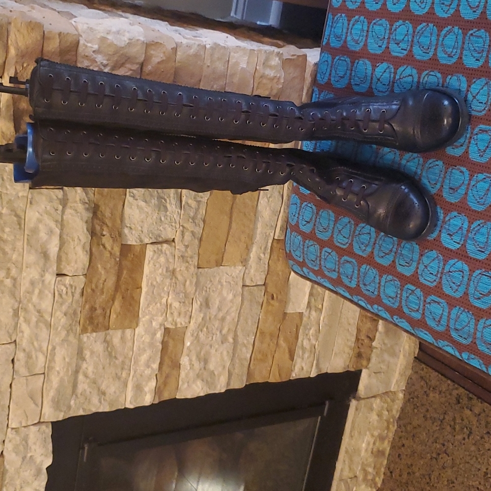 Stuart Weitzman Combat Like Boots. 7.5 - image 6